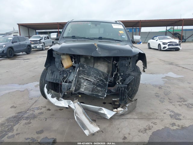 1N6BA0ED6FN506832 Nissan TITAN SV