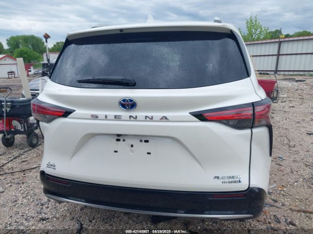 5TDERKEC9MS022771 Toyota Sienna Platinum