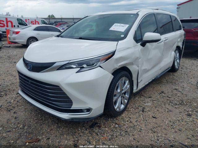 5TDERKEC9MS022771 Toyota Sienna Platinum
