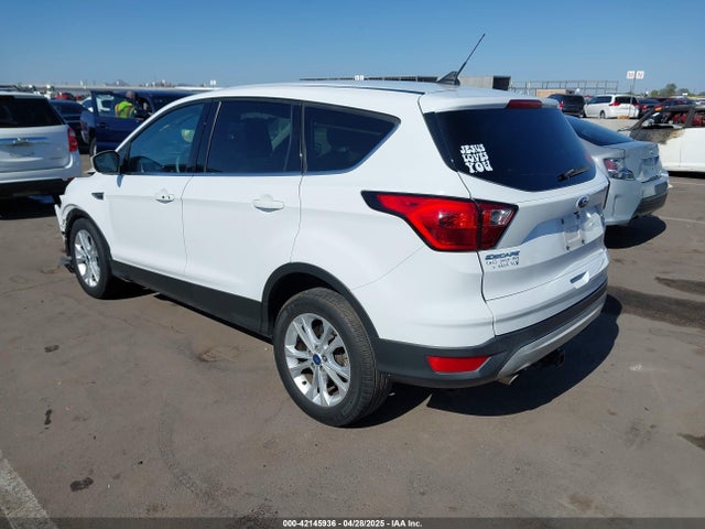 Ford ESCAPE SE 2019 1FMCU0GD3KUC52164 Image 3