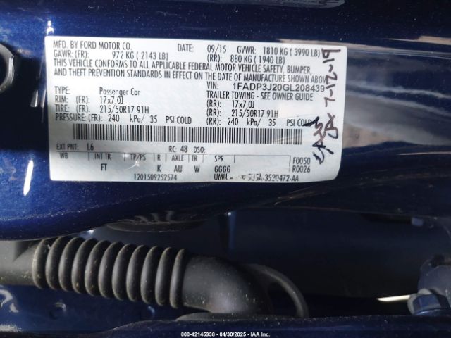 1FADP3J20GL208439 Ford Focus Titanium
