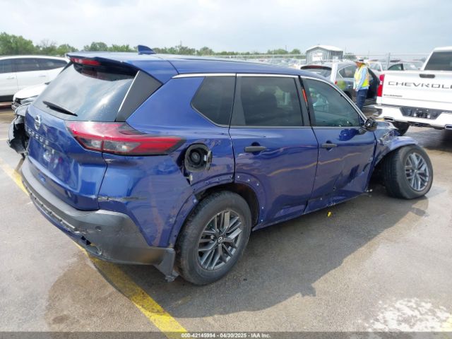 5N1AT3AA3MC797994 Nissan Rogue S Fwd