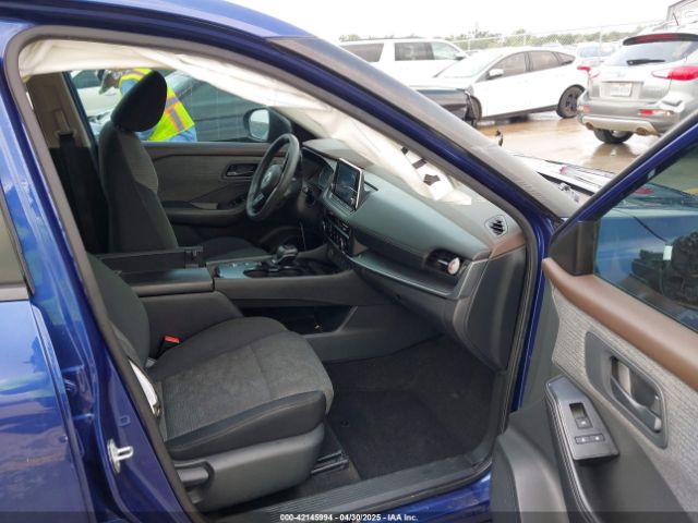 5N1AT3AA3MC797994 Nissan Rogue S Fwd