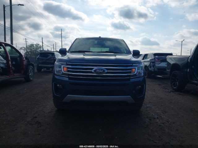 1FMJU1JT5KEA08684 Ford Expedition Xlt