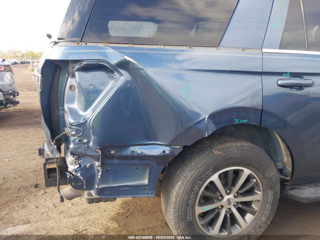 1FMJU1JT5KEA08684 Ford Expedition Xlt