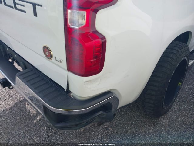 1GCPWCED5KZ187390 Chevrolet Silverado 1500 Lt