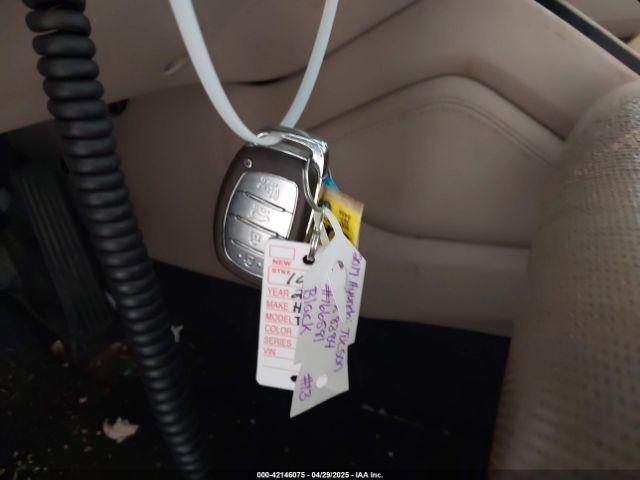 KM8J33A27HU362369 Hyundai Tucson Limited