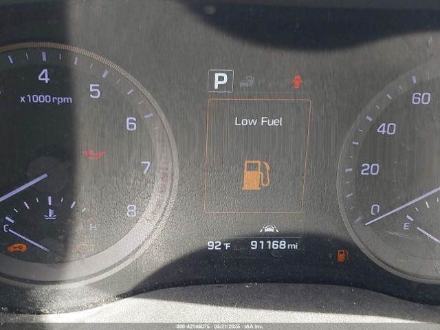 KM8J33A27HU362369 Hyundai Tucson Limited