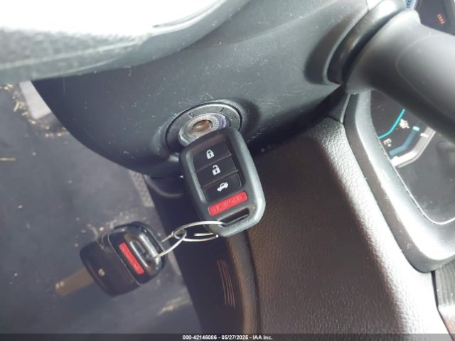 2019 HONDA CIVIC 2HGFC2F60KH538111 Photo 10