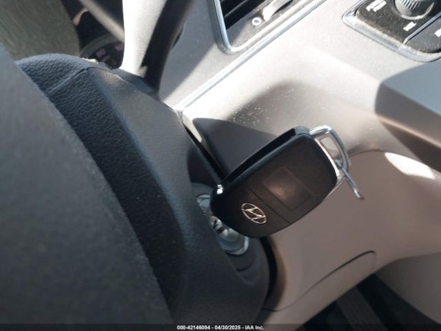 5NPE24AFXHH549746 Hyundai SONATA SE