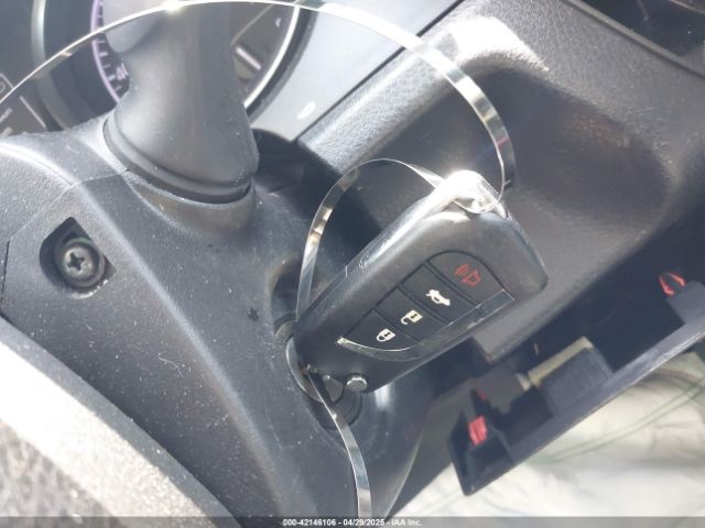 2021 TOYOTA CAMRY 4T1G11AK0MU523241 Photo 10