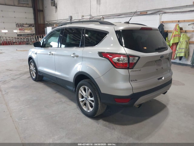 1FMCU9GD2HUA30860 Ford ESCAPE SE