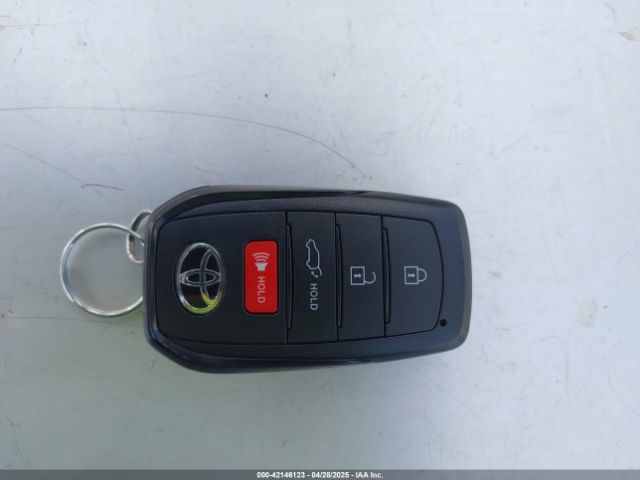 5TDAAAB59RS068968 Toyota Grand Highlander Xle