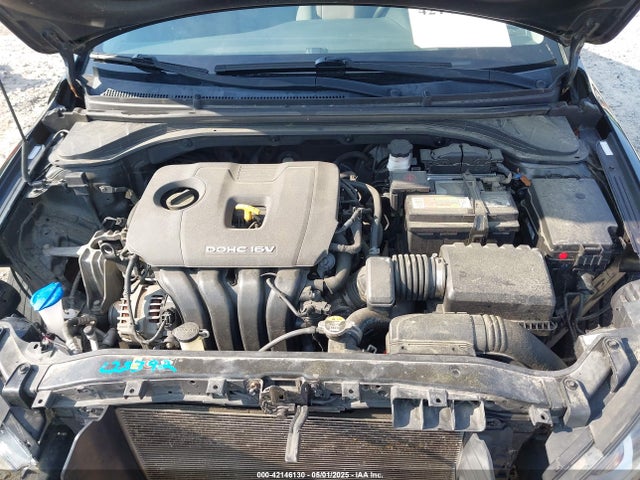 KMHD84LF0HU214293 Hyundai ELANTRA SE