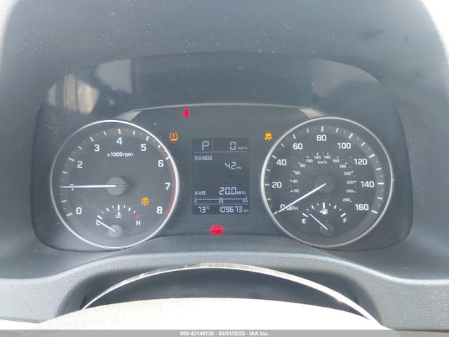 KMHD84LF0HU214293 Hyundai ELANTRA SE