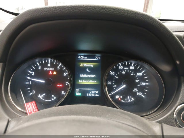 JN8AT2MV8HW001357 Nissan 2017