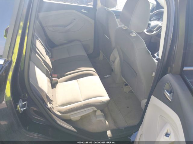 1FMCU0G77FUA86747 Ford ESCAPE SE