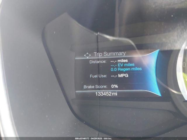 3FA6P0LU8JR157528 Ford Fusion Hybrid Se