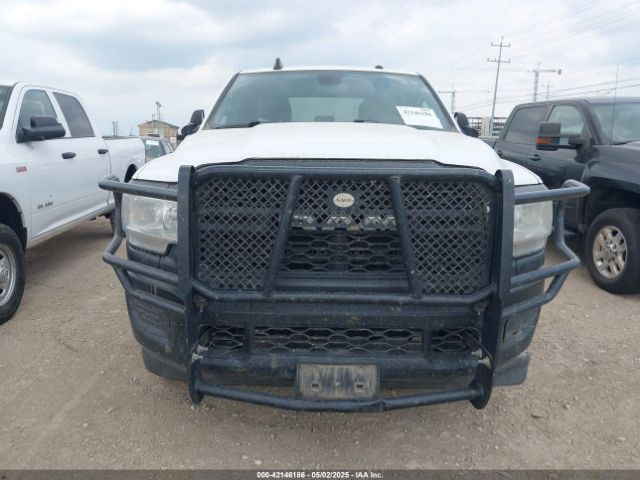 3C6UR5CJXNG204016 RAM 2500 Tradesman  4x4 6'4 Box