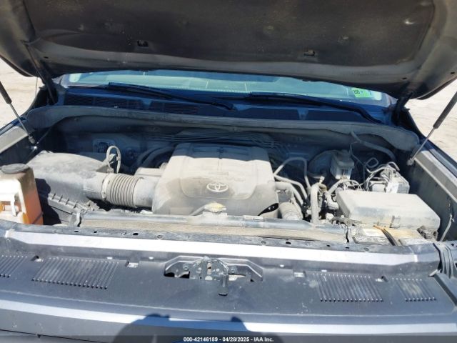 5TFDY5F19FX472737 Toyota Tundra Sr5 5.7l V8