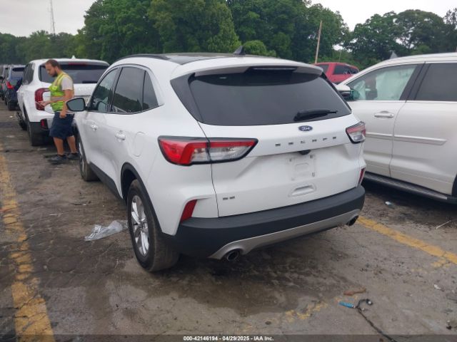 2021 FORD ESCAPE 1FMCU0G60MUB10259 Photo 2