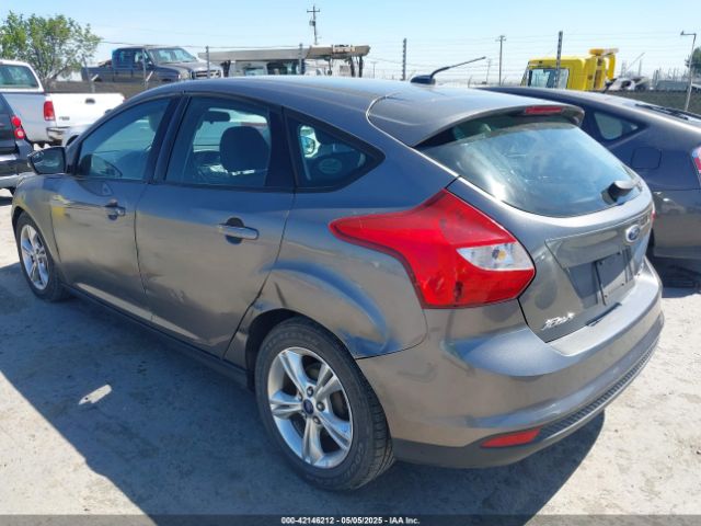 1FADP3K23EL282353 Ford FOCUS SE