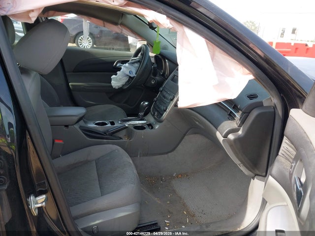 Chevrolet MALIBU LS 2015 1G11B5SL2FF210004 Image 5
