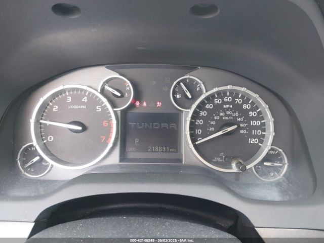 5TFEY5F18EX161206 Toyota Tundra Sr5 5.7l V8