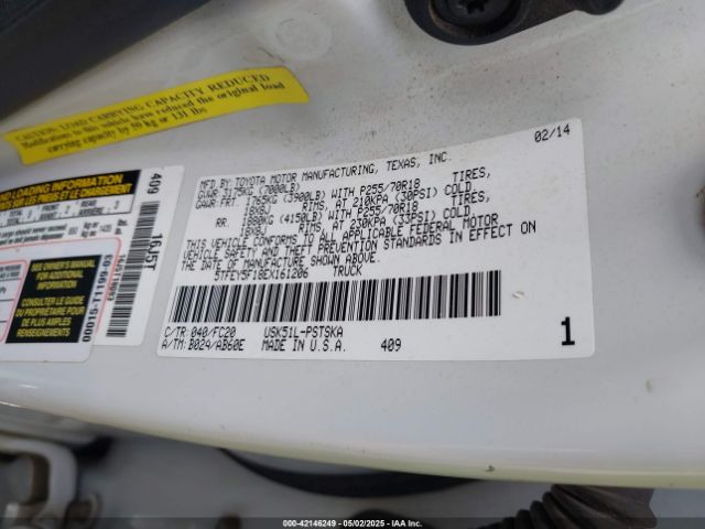 5TFEY5F18EX161206 Toyota Tundra Sr5 5.7l V8