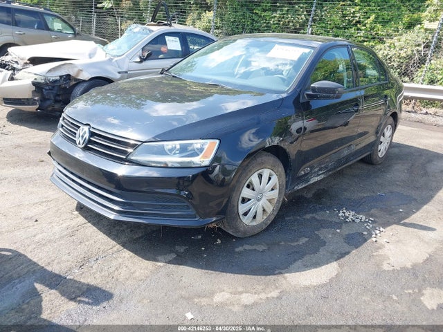 3VW267AJ2GM235740 Volkswagen Jetta 1.4t S