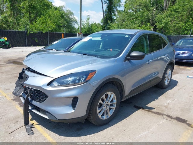 1FMCU0G60NUB28911 Ford ESCAPE SE