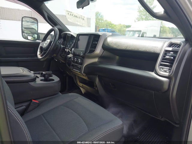 2022 Ram 5500 Chassis Tradesman/slt/laramie/limited მანქანა იყიდება აუქციონზე, vin: 3C7WRNEL0NG308372, აუქციონის ნომერი: 42146313