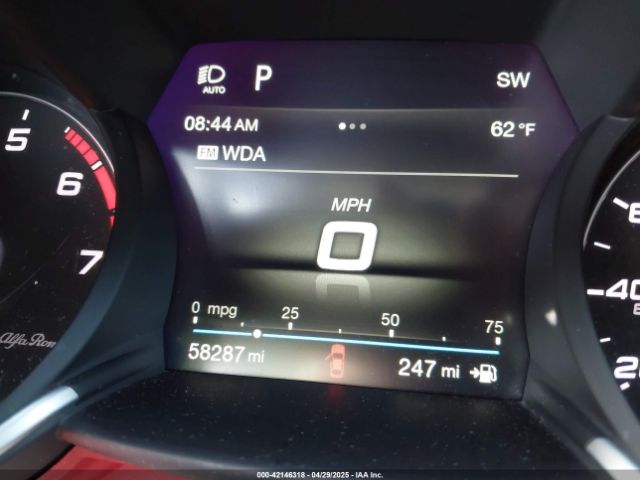 ZARFAMBN4K7598164 Alfa Romeo Giulia Ti Lusso Rwd