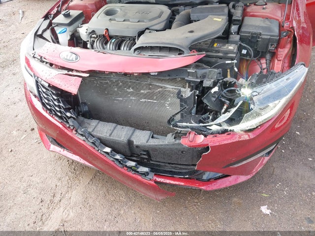 5XXGT4L38KG375686 KIA Optima S
