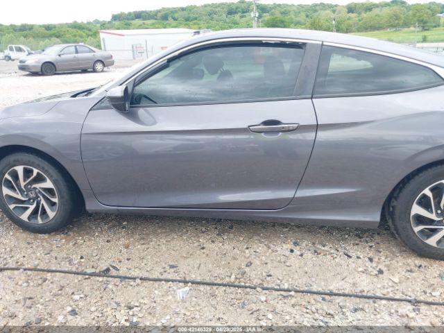 2HGFC4B05JH303733 Honda Civic Lx-p