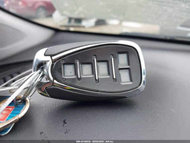 1G1ZE5ST4HF284005 Chevrolet MALIBU 1LT