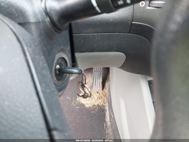 KNAFK4A66F5390206 KIA FORTE LX
