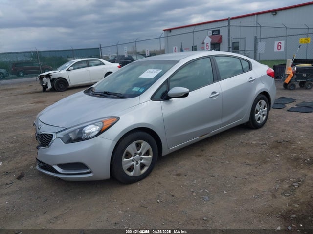 KNAFK4A66F5390206 KIA FORTE LX