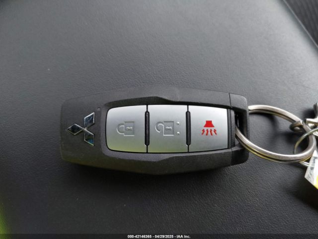 JA4J3UA87RZ073473 Mitsubishi Outlander