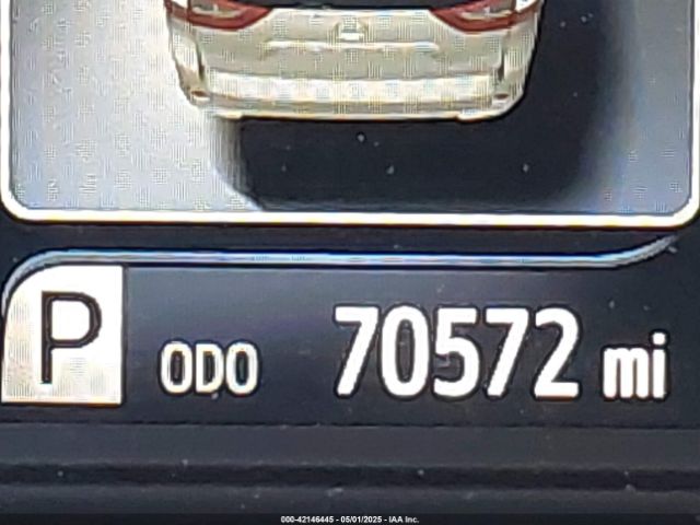 5TDDZ3DC8HS169754 Toyota Sienna Xle Premium 7 Passenger