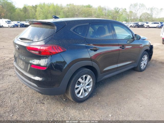 KM8J2CA4XKU042622 Hyundai TUCSON SE