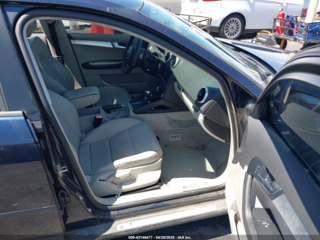 2011 AUDI A3 WAUKJAFM8BA139566 Photo 4