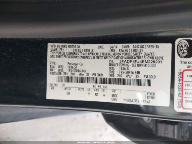 3FADP4FJ4EM228291 Ford Fiesta Titanium