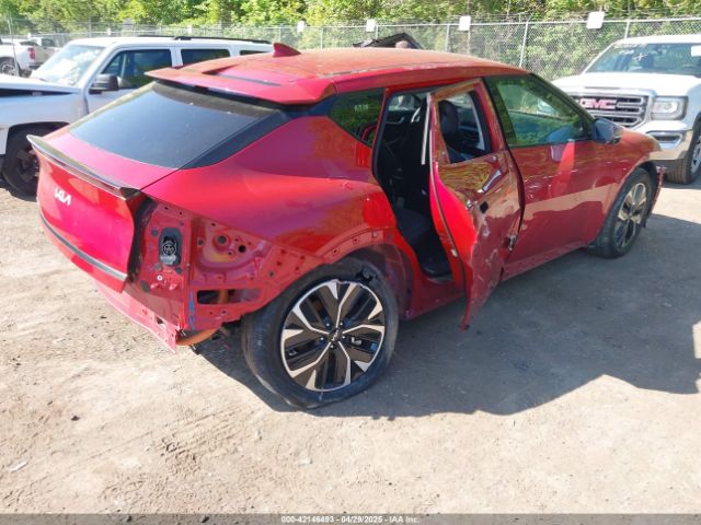 2023 KIA EV6 KNDC34LA1P5105031 Photo 3