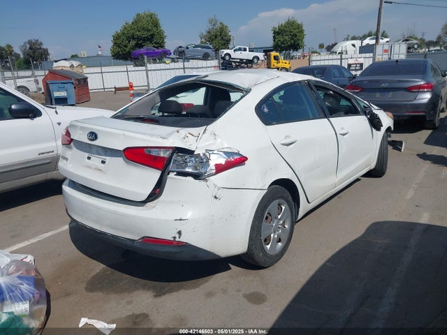 KIA mpi nu 2016 KNAFK4A62G5577668 Image 4