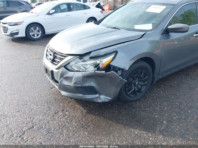 1N4AL3AP5HN361026 Nissan Altima 2.5 S