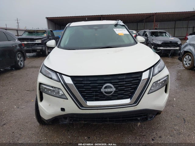 JN8BT3BA9PW436400 Nissan Rogue Sv Fwd