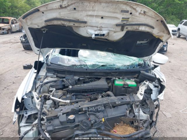 JN8AT2MT8HW140645 Nissan ROGUE S