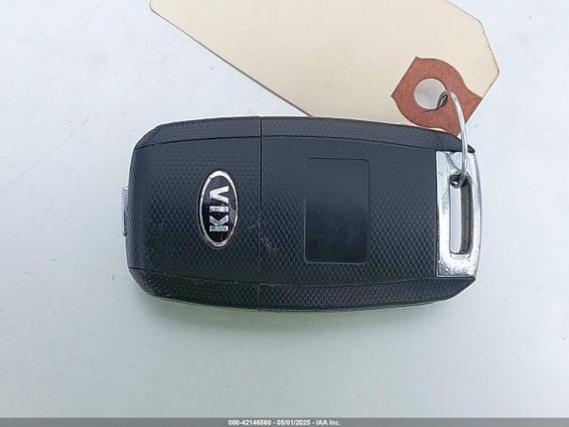 KNDJN2A2XE7721765 KIA Soul