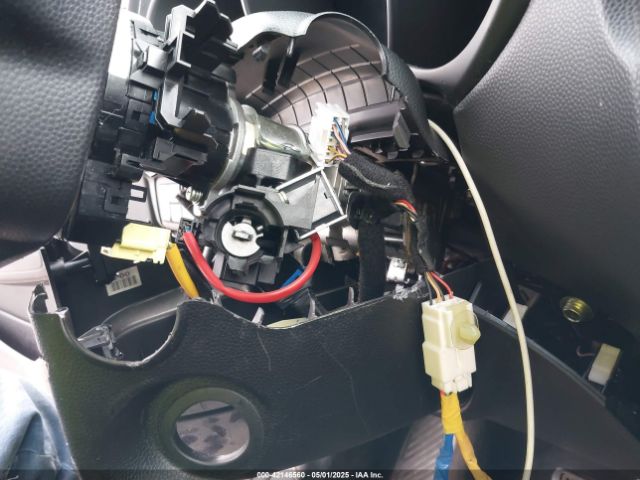 KNDJN2A2XE7721765 KIA Soul